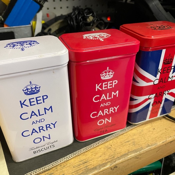 Collectible tea metal box’s - Picture 3 of 8